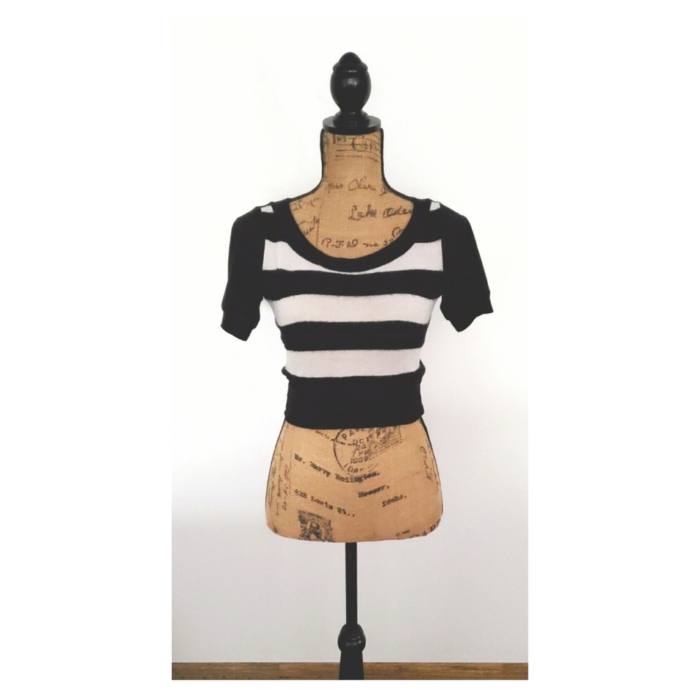 ✦Tarantula Clothing Rockabilly Crop Top Knit XS✦